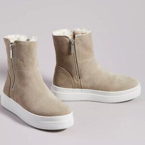 J/Slides Platform Sneaker Boots Size 6.5